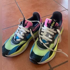 Puma sneakers